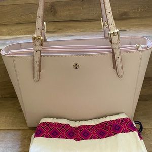 Tory Burch York Tote- light oak